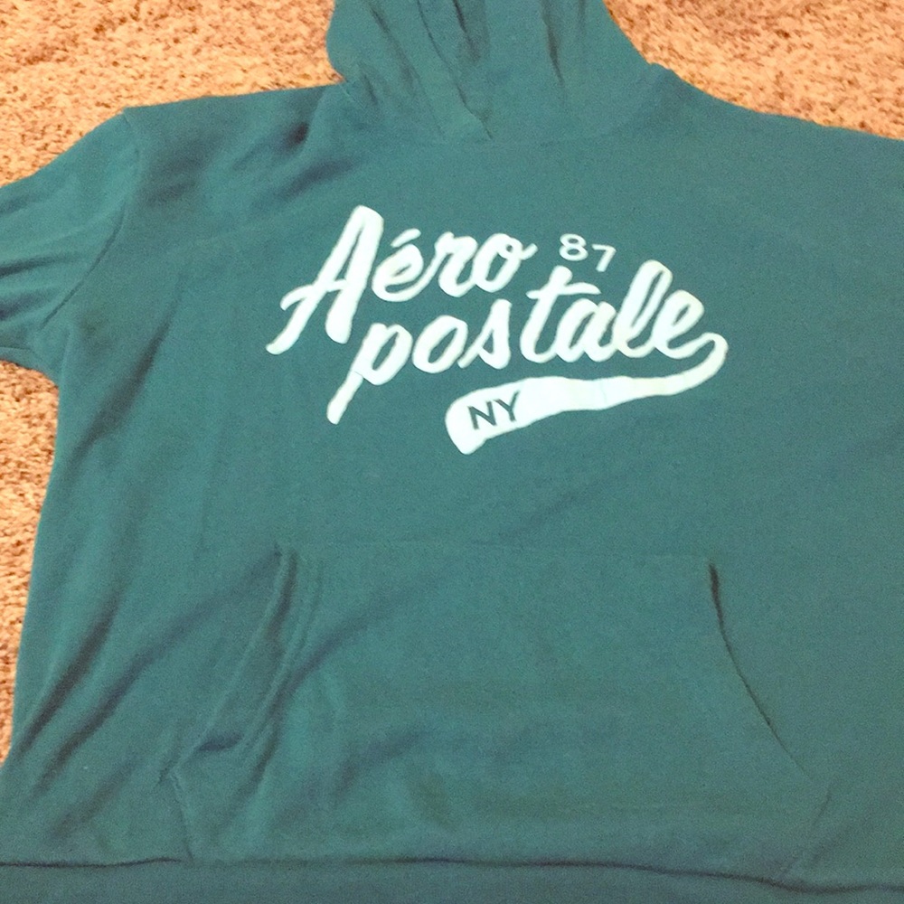 A Aeropostale sweat  shirt
